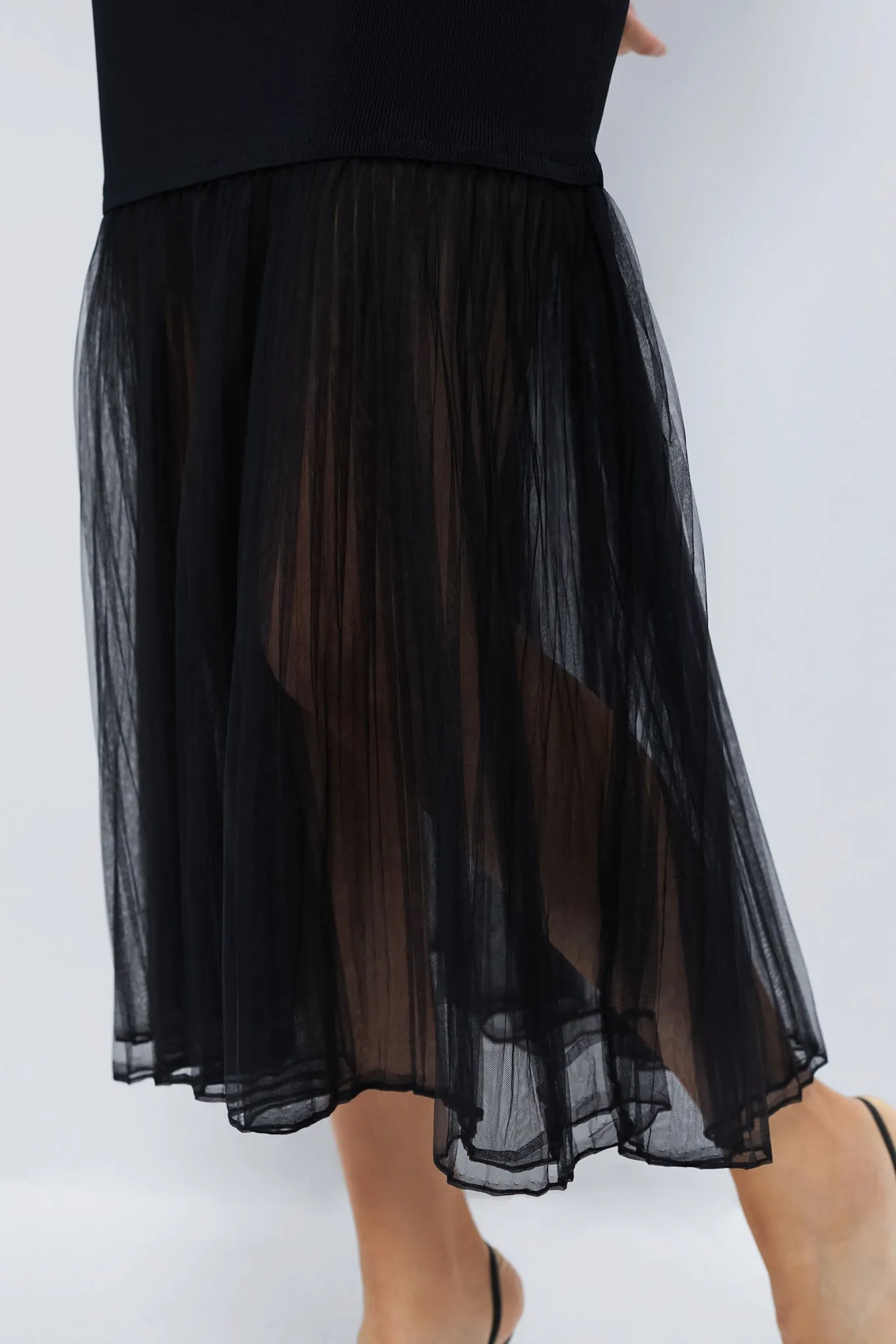 Black Knit Gwendolyn Maxi Dress