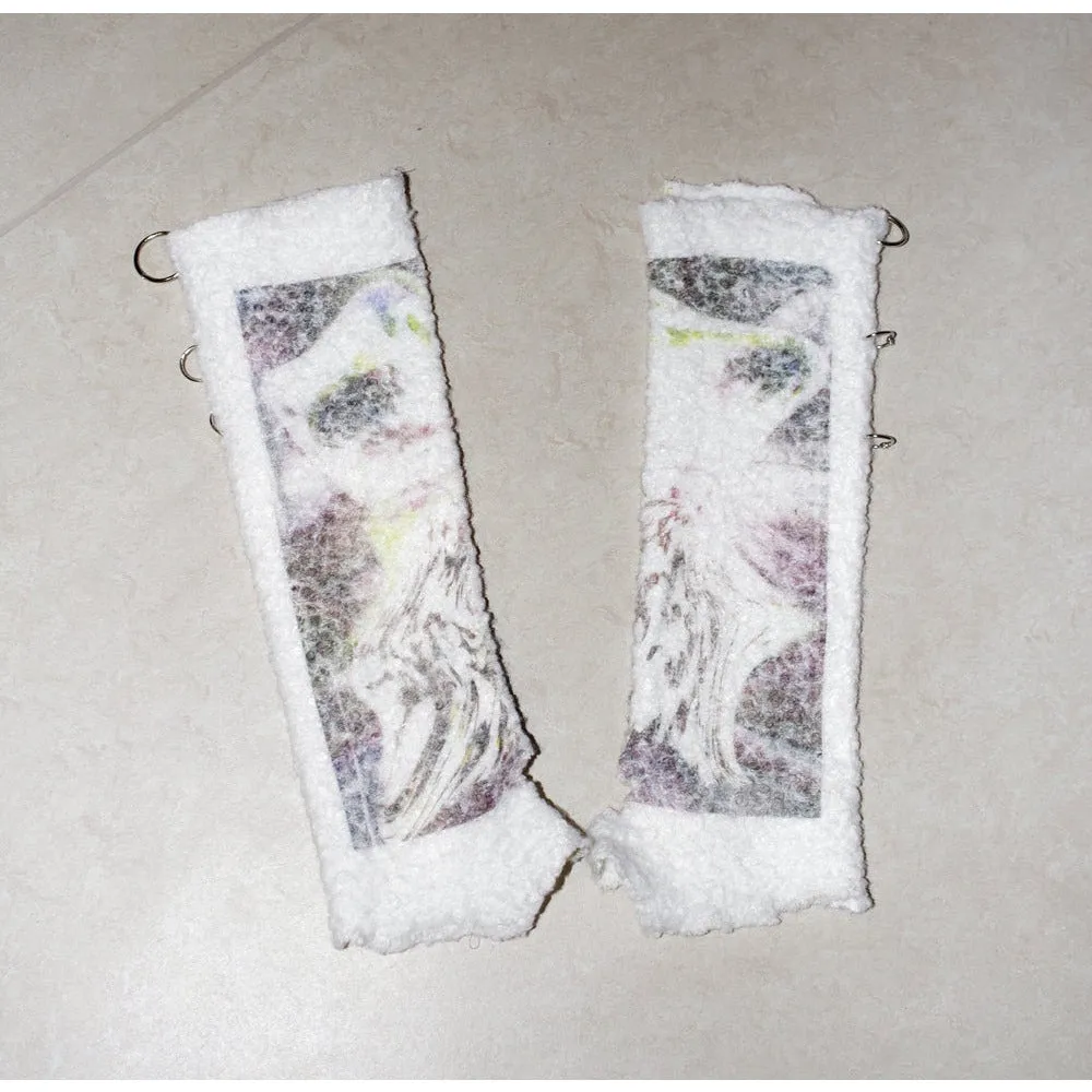 bouclé arm warmers