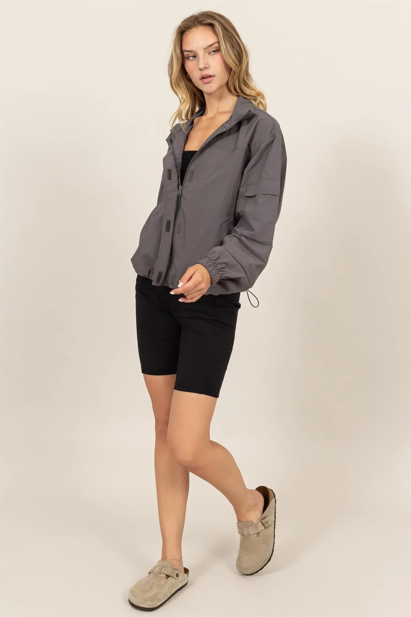 DZ24E606-Cropped Hooded Windbreaker