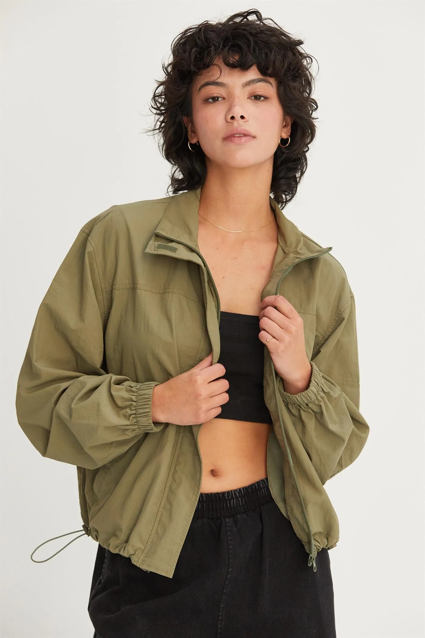 DZ24E606-Cropped Hooded Windbreaker
