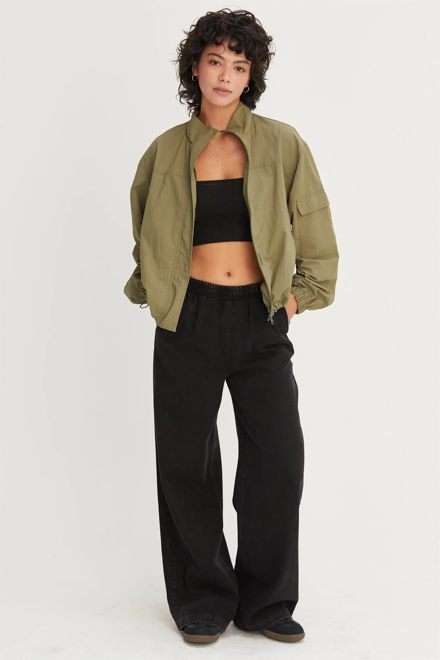 DZ24E606-Cropped Hooded Windbreaker