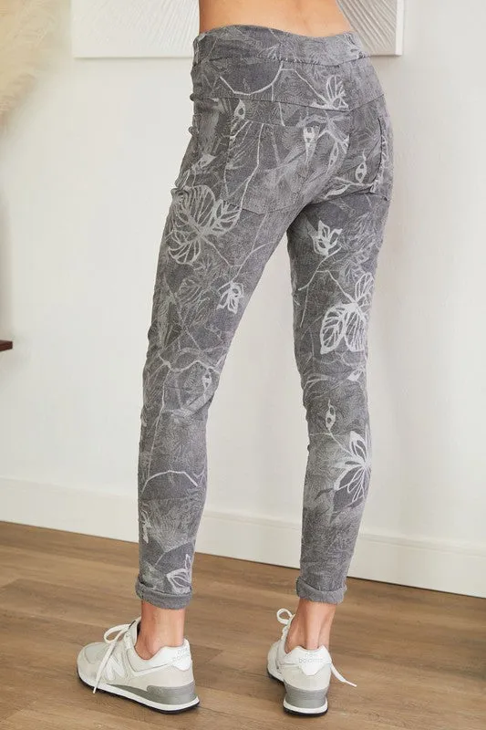 Floral Crinkle Jogger