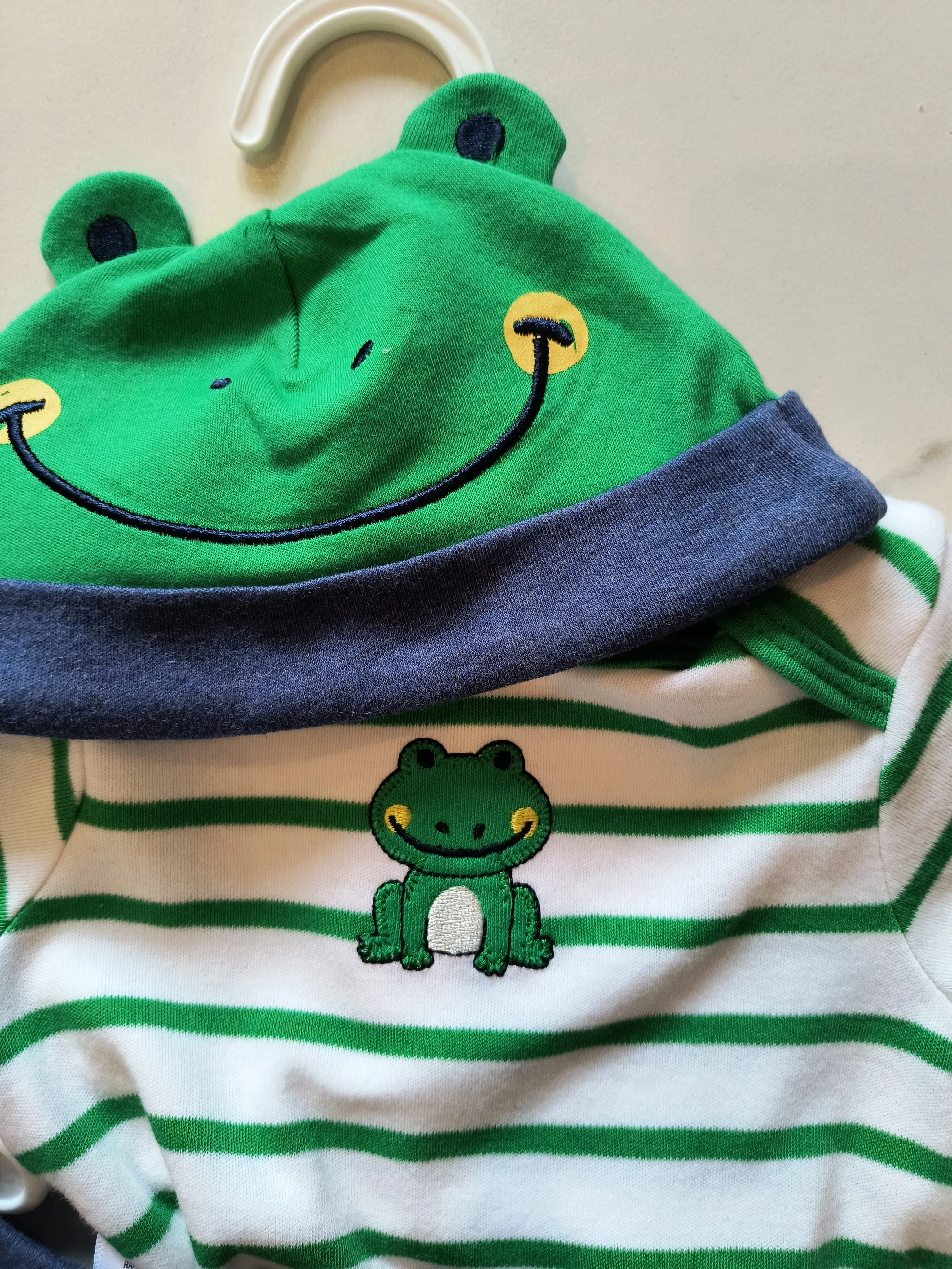 Frog Set with Frog Hat | Little Me