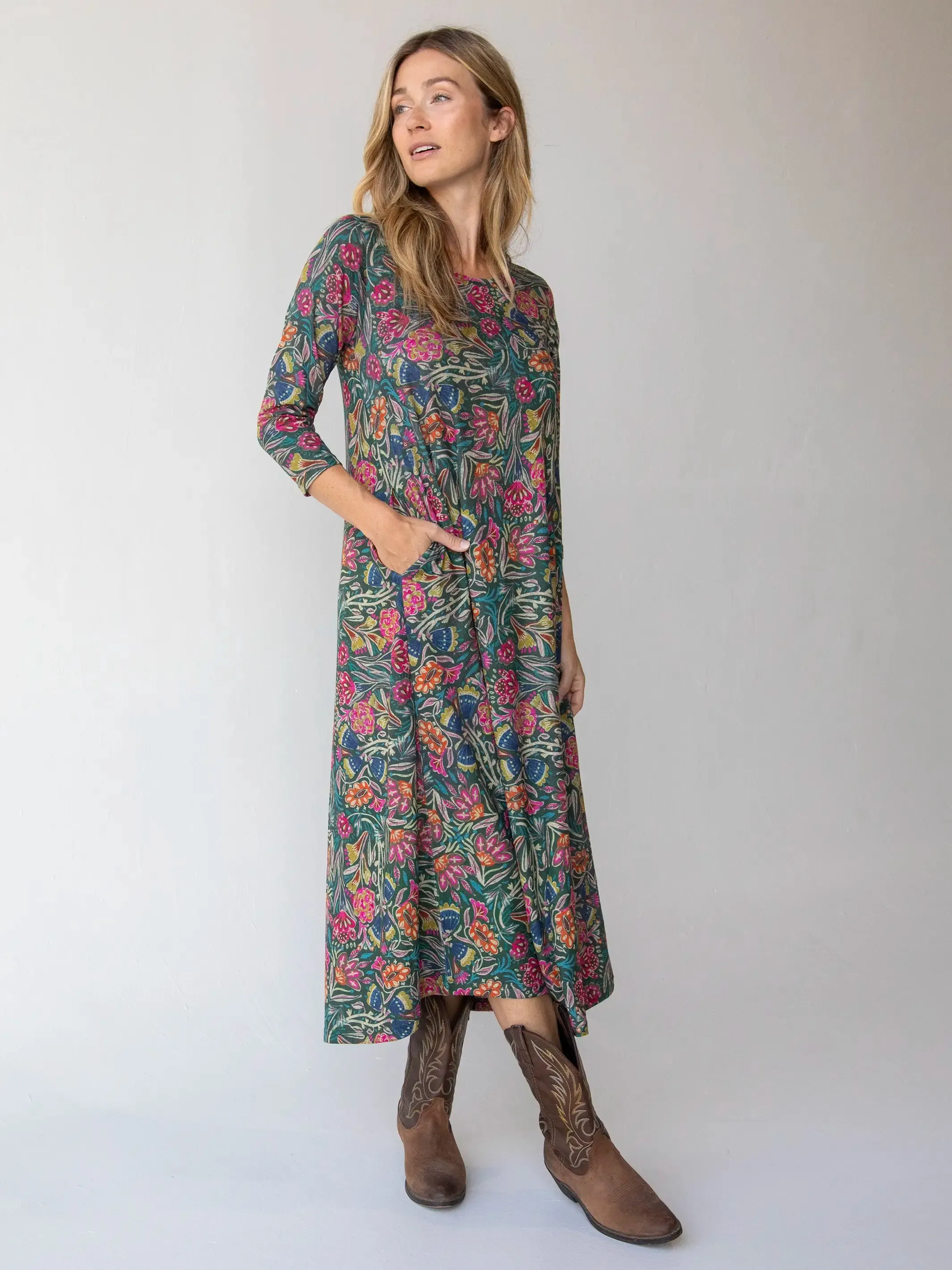 Lottie Knit Maxi Dress - Green Lined Floral