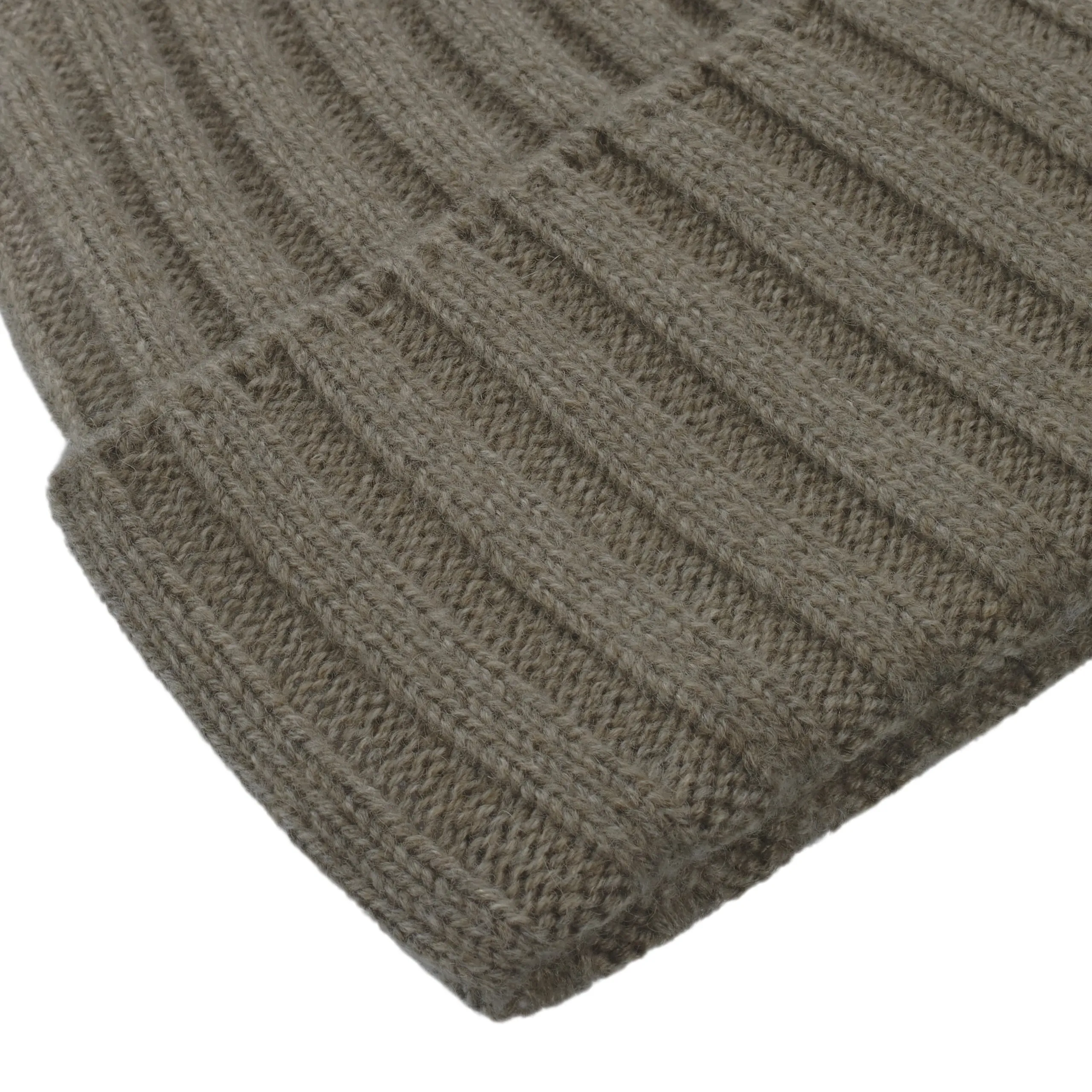 Ribbed Cashmere Hat in Pale Green Melange