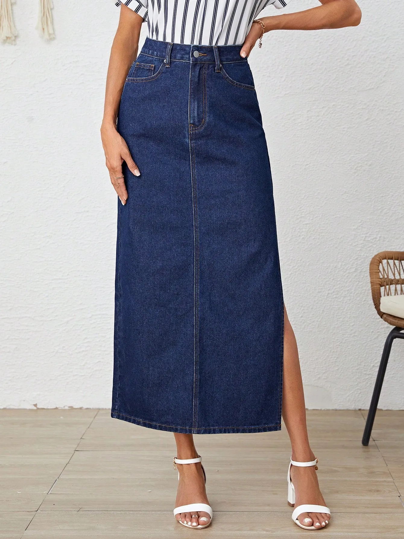 SHEIN LUNE Solid Split Thigh Denim Skirt