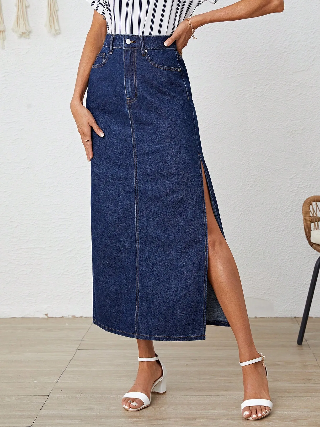 SHEIN LUNE Solid Split Thigh Denim Skirt